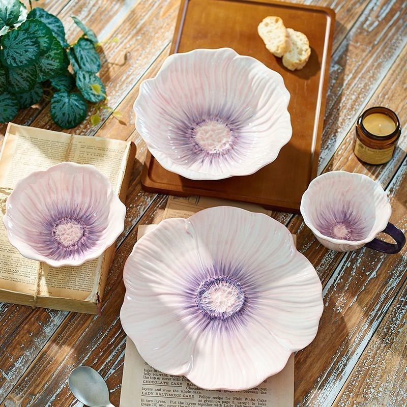 Camelia Ceramic Plates/Bowls